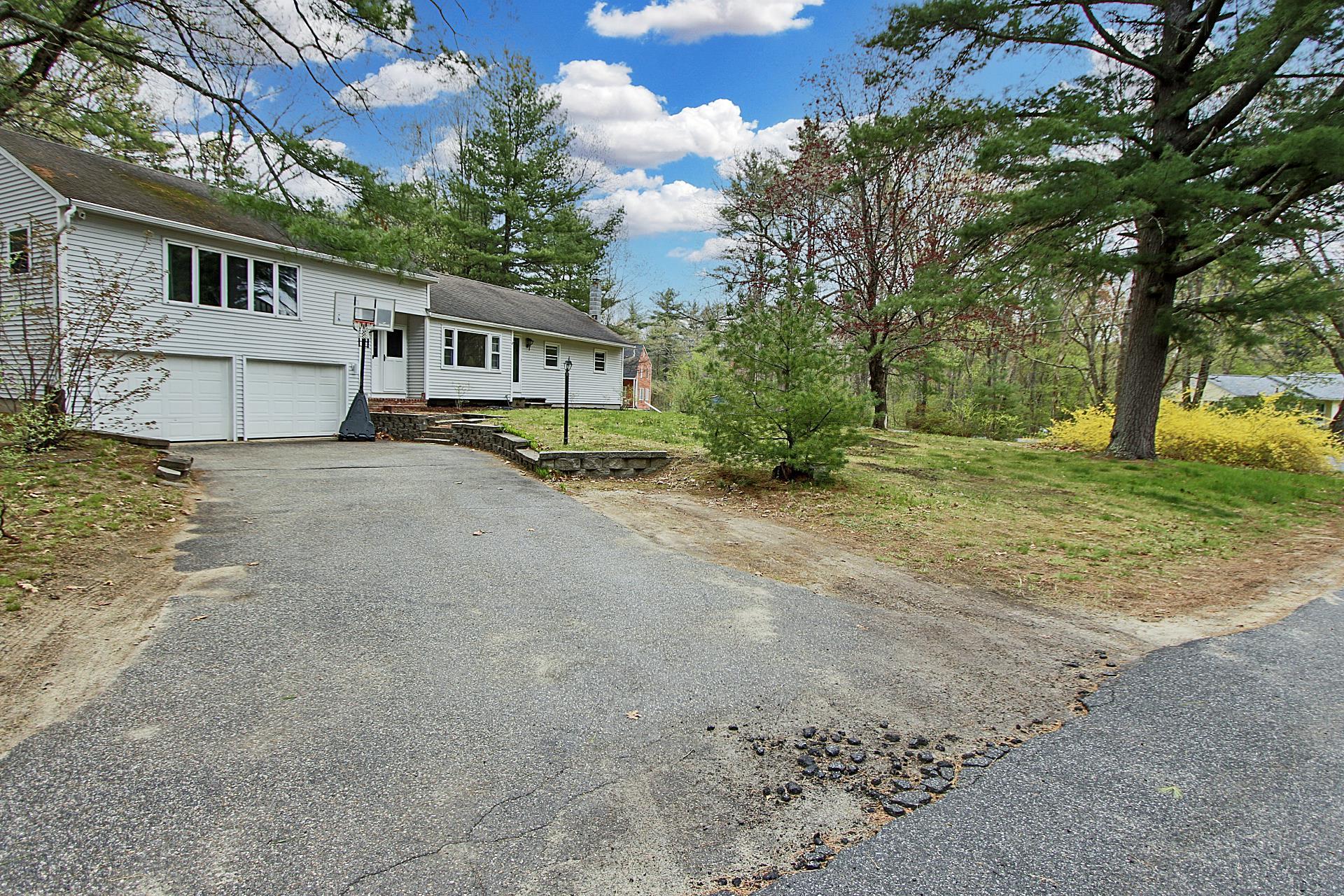 15 Lincoln Street Pelham, NH 03076 - Photo 43 of 50