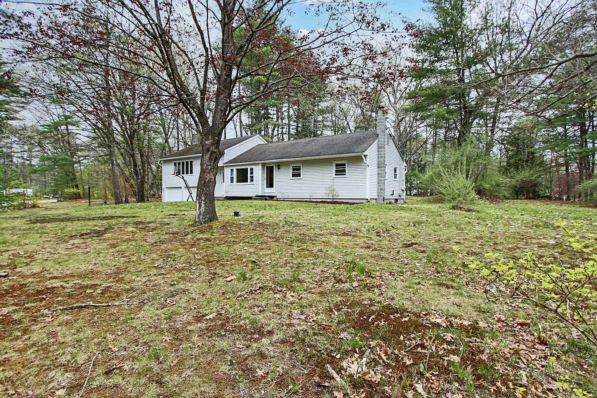 15 Lincoln Street Pelham, NH 03076 - Photo 45 of 50