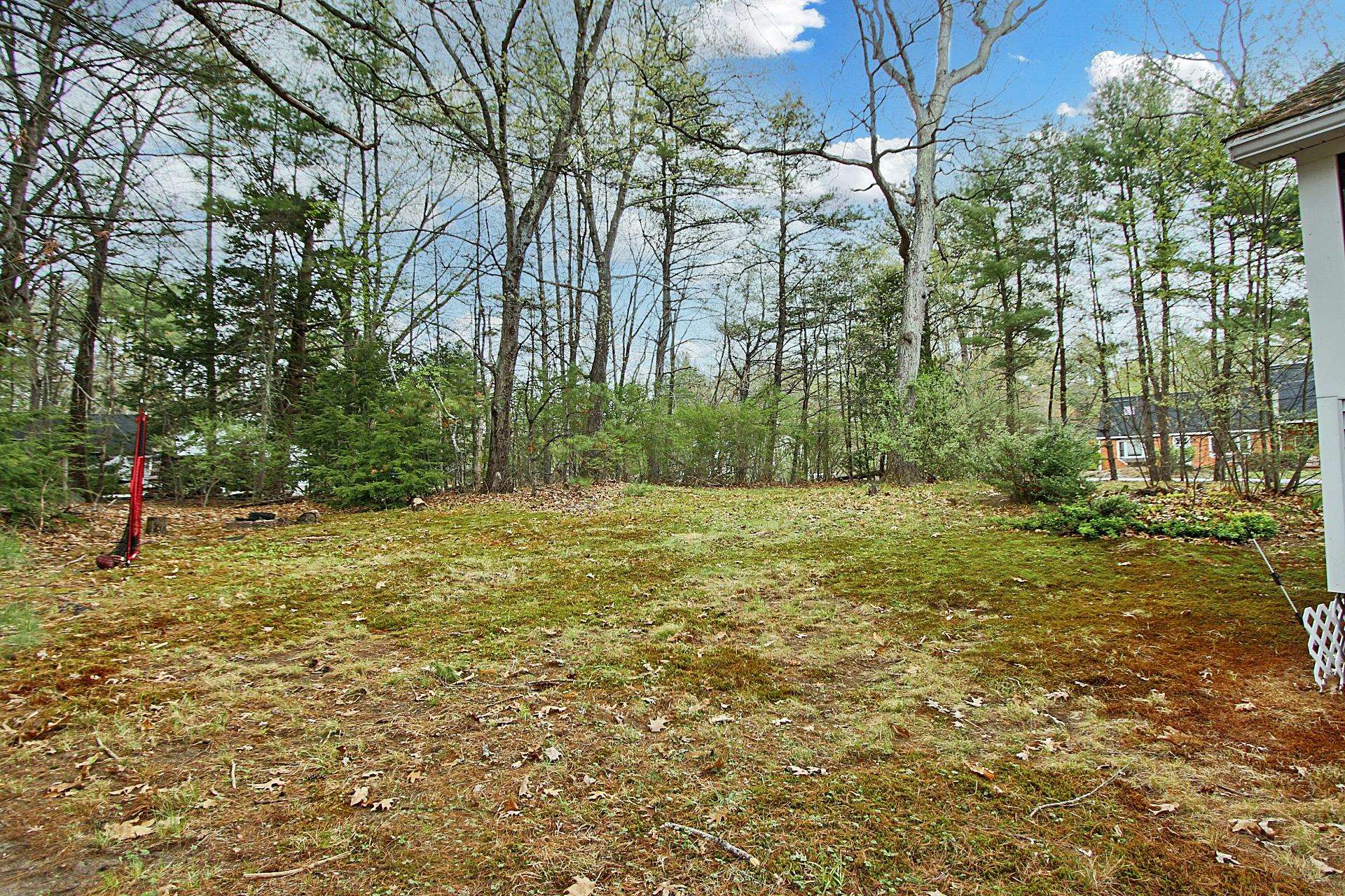 15 Lincoln Street Pelham, NH 03076 - Photo 46 of 50