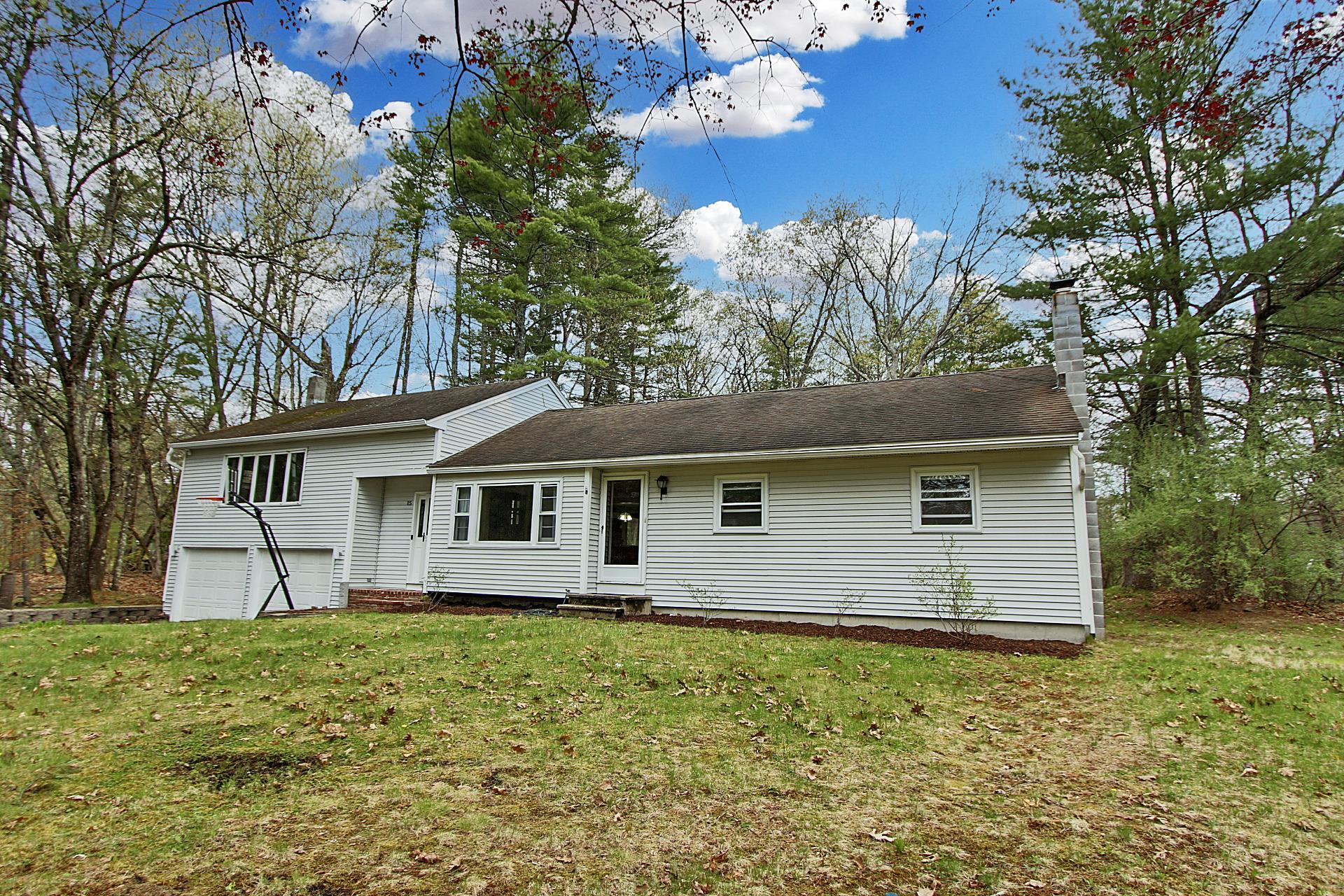 15 Lincoln Street Pelham, NH 03076 - Photo 48 of 50