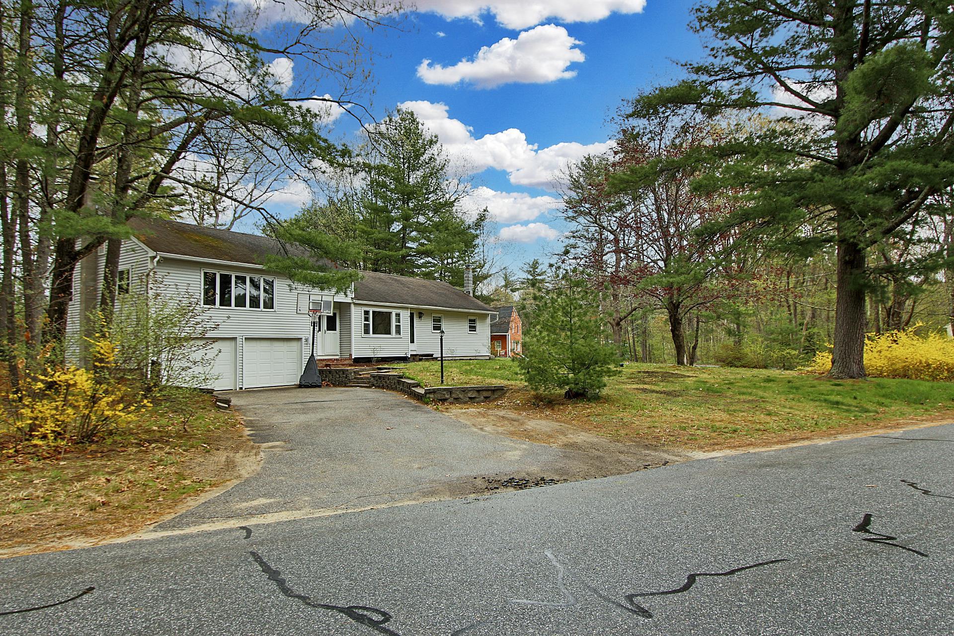 15 Lincoln Street Pelham, NH 03076 - Photo 50 of 50