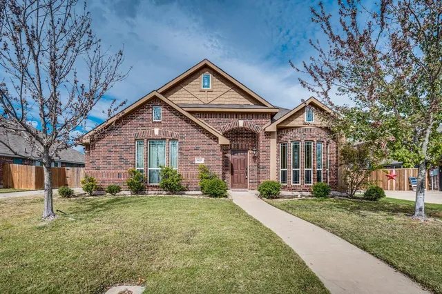 $2,800 | 6625 Thistle Wood Drive, Midlothian, TX 76065