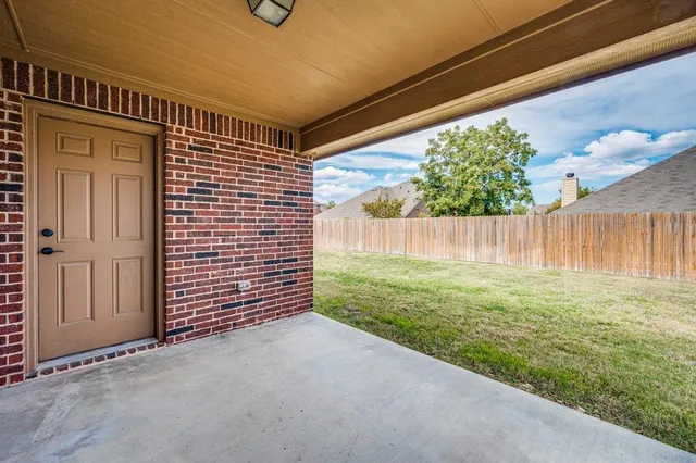 $2,800 | 6625 Thistle Wood Drive, Midlothian, TX 76065
