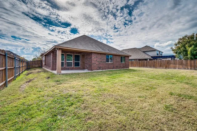 $2,800 | 6625 Thistle Wood Drive, Midlothian, TX 76065