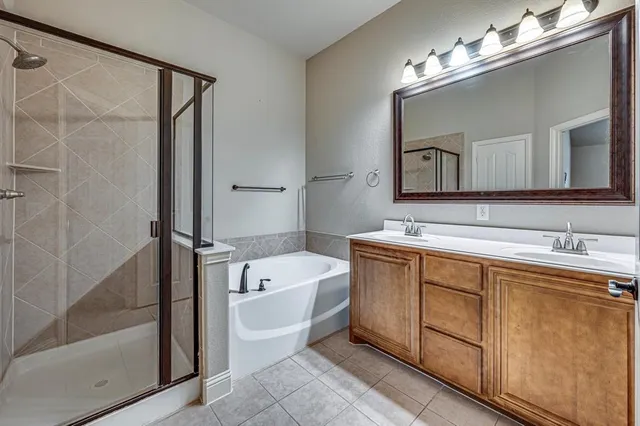 $2,800 | 6625 Thistle Wood Drive, Midlothian, TX 76065