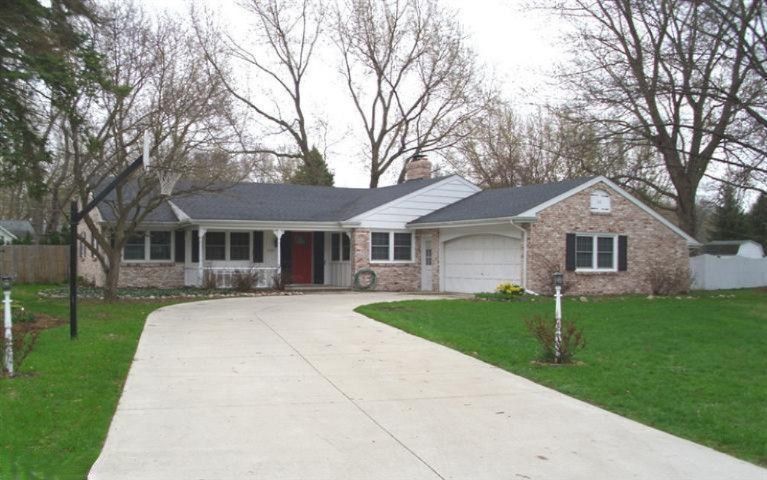 5535 Alpine Ridge Stevensville, MI 49127 - Photo 1 of 24 Primary Photo