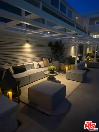 $1,099,000 | 22626 Pacific Coast Highway, Unit 22, Malibu, CA 90265