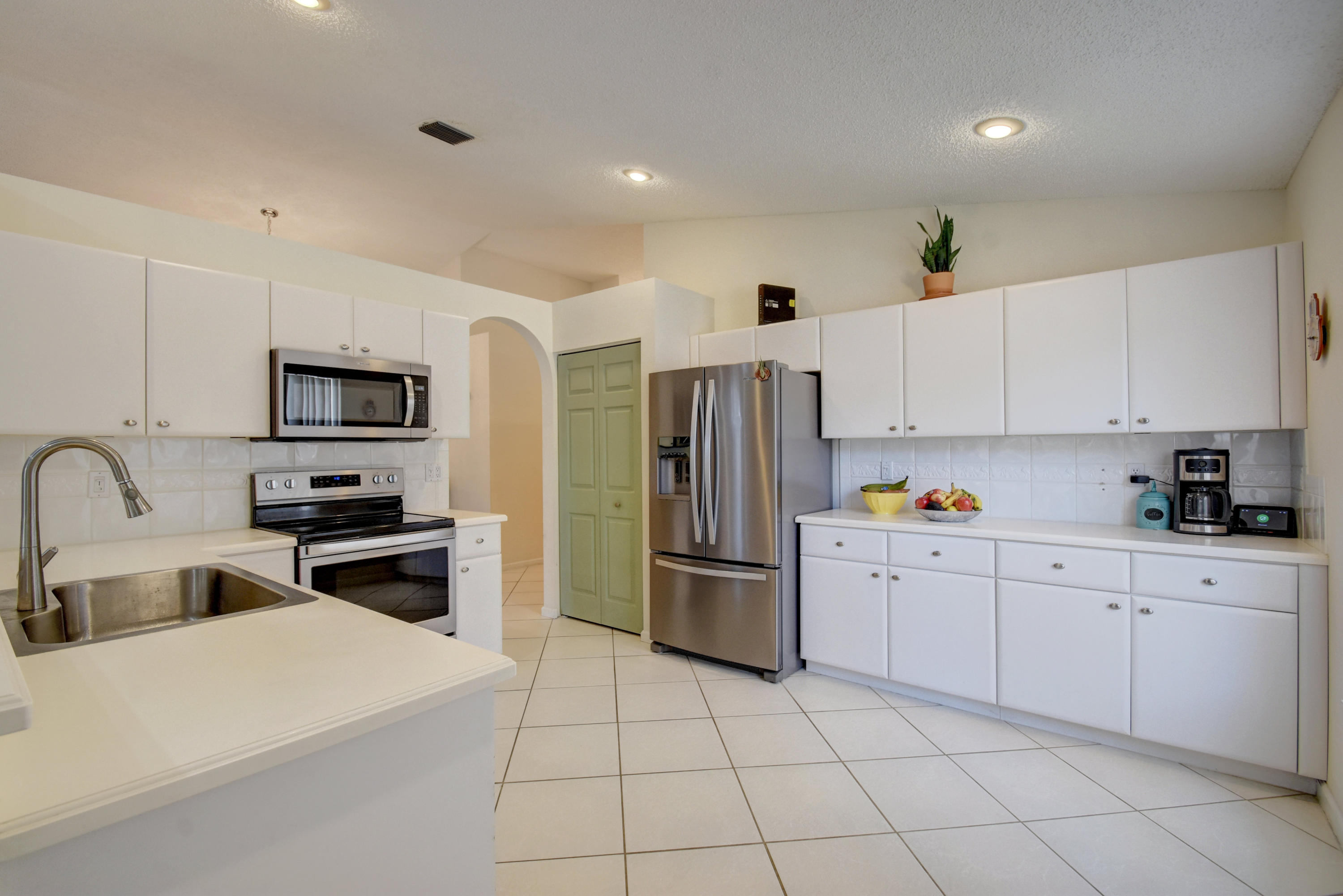 18050 Rhumba Way Boca Raton, FL 33496 - Photo 14 of 37 Virtuals1 (14)