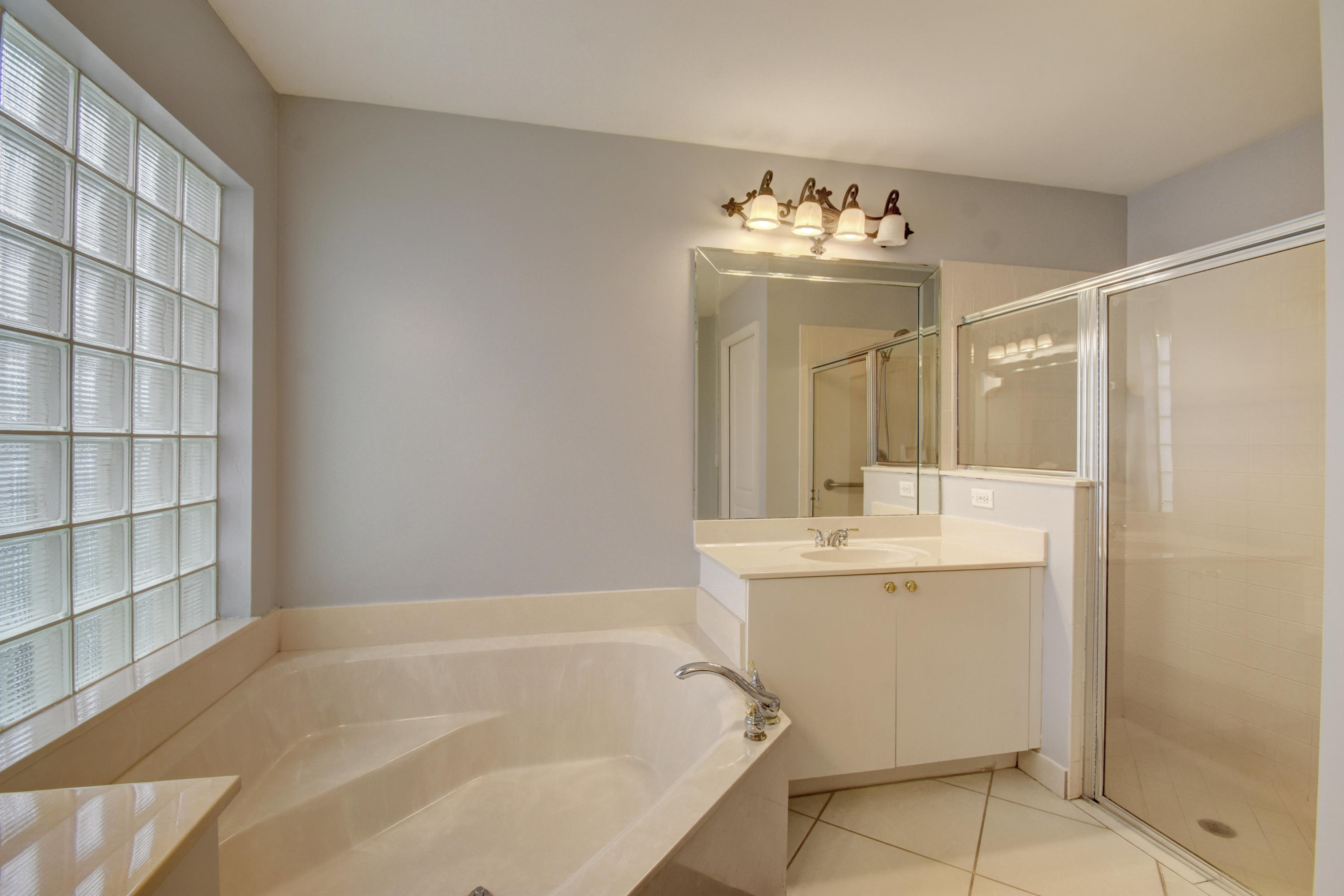 18050 Rhumba Way Boca Raton, FL 33496 - Photo 21 of 37 Virtuals1 (21)