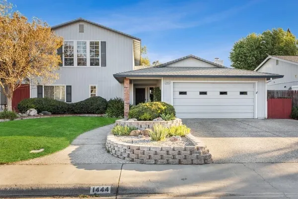 $3,295 | 1444 Bridle Lane, Woodland, CA 95776