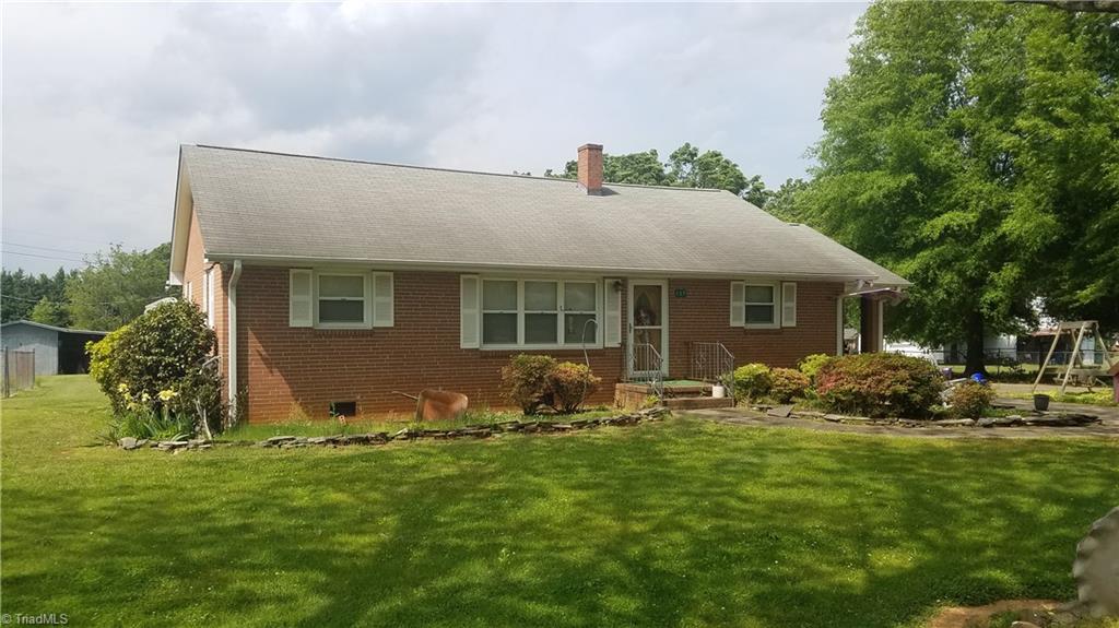 137 Palmer Road Reidsville, NC 27320 - Photo 6 of 11 Gallery Image 6