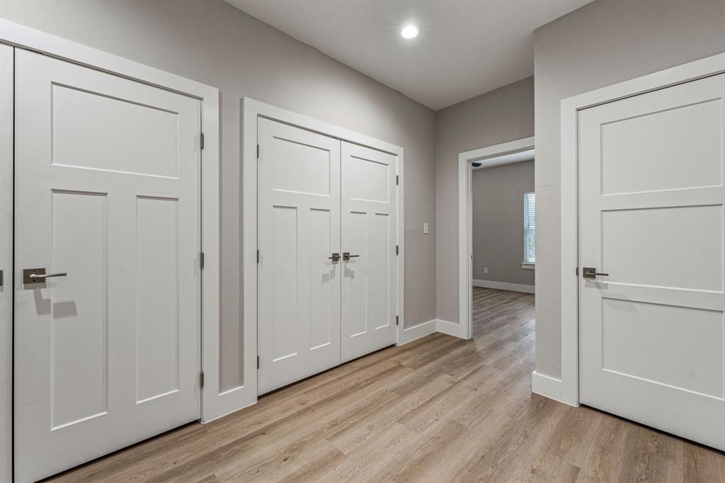 981 Clinton Avenue Stephenville, TX 76401 - Photo 14 of 28