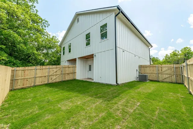 $675,000 | 981 Clinton Avenue, Stephenville, TX 76401