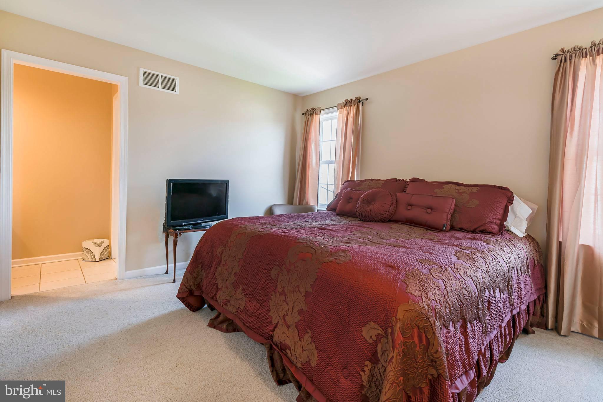 321 Cobblers Court Lititz, PA 17543 - Photo 25 of 41