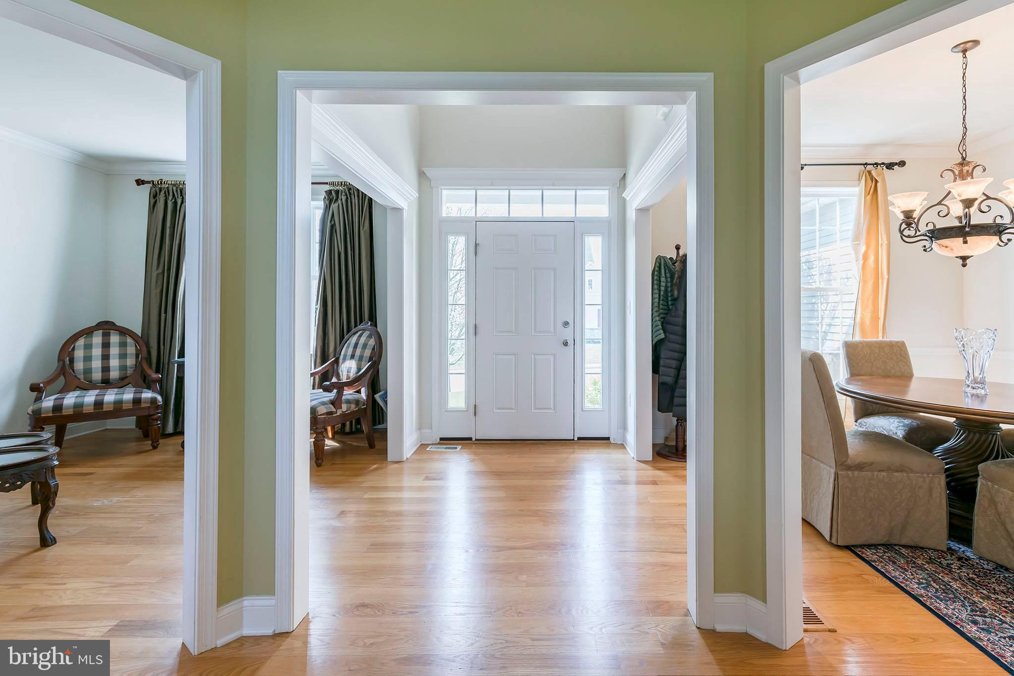321 Cobblers Court Lititz, PA 17543 - Photo 4 of 41