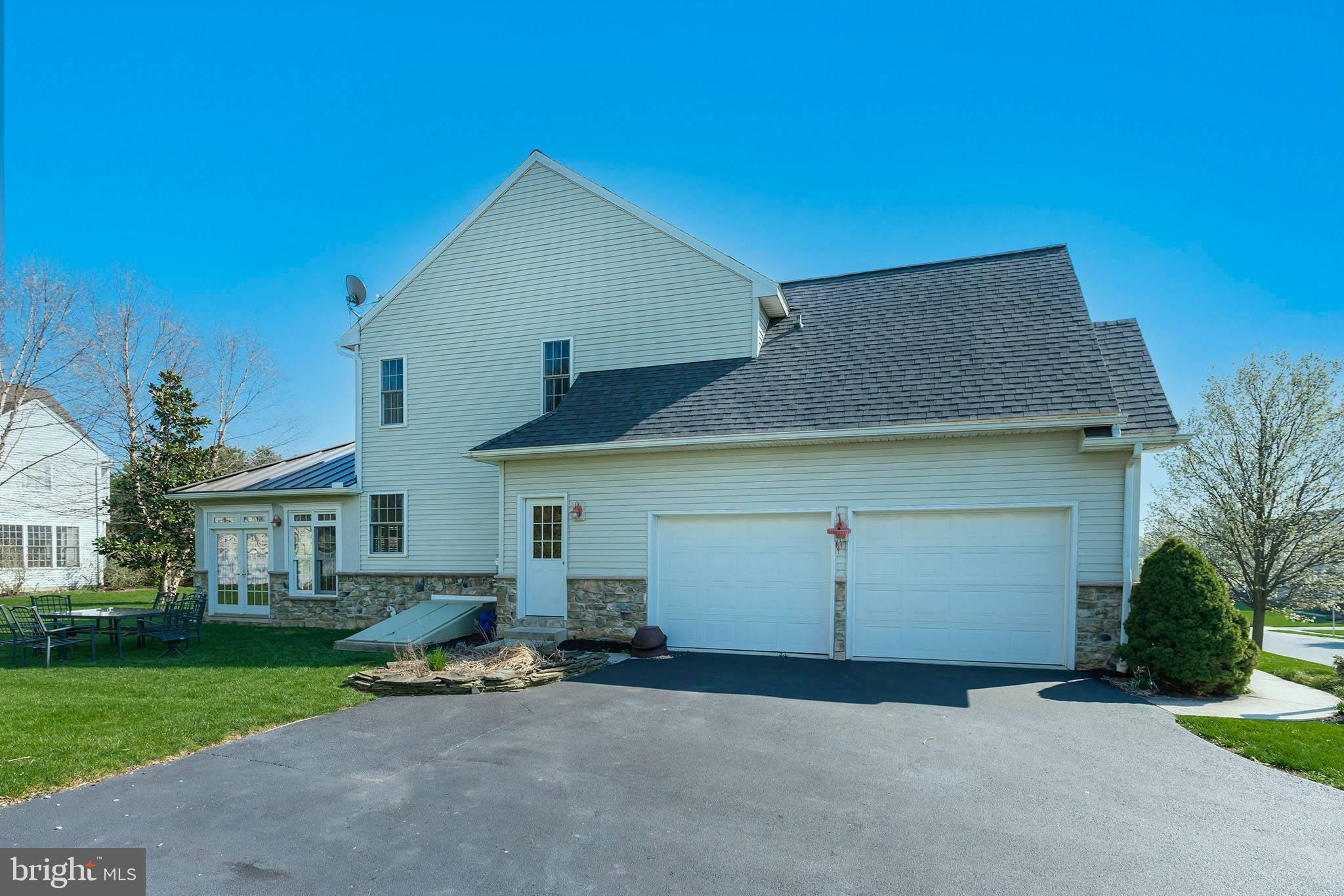 321 Cobblers Court Lititz, PA 17543 - Photo 40 of 41