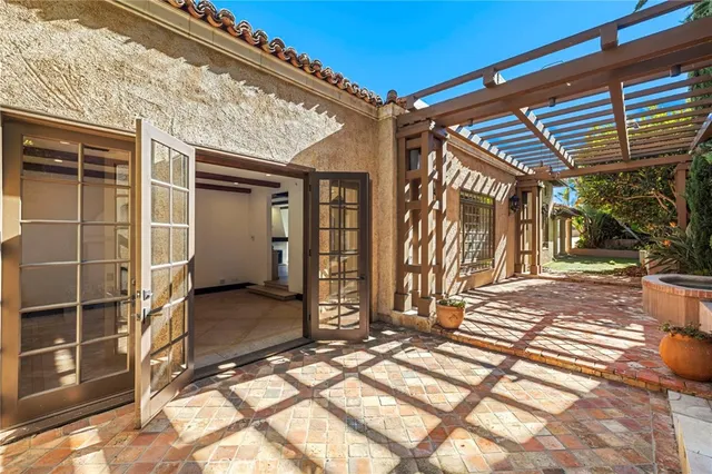 $25,000 | 1316 Beverly Grove Place, Beverly Hills, CA 90210