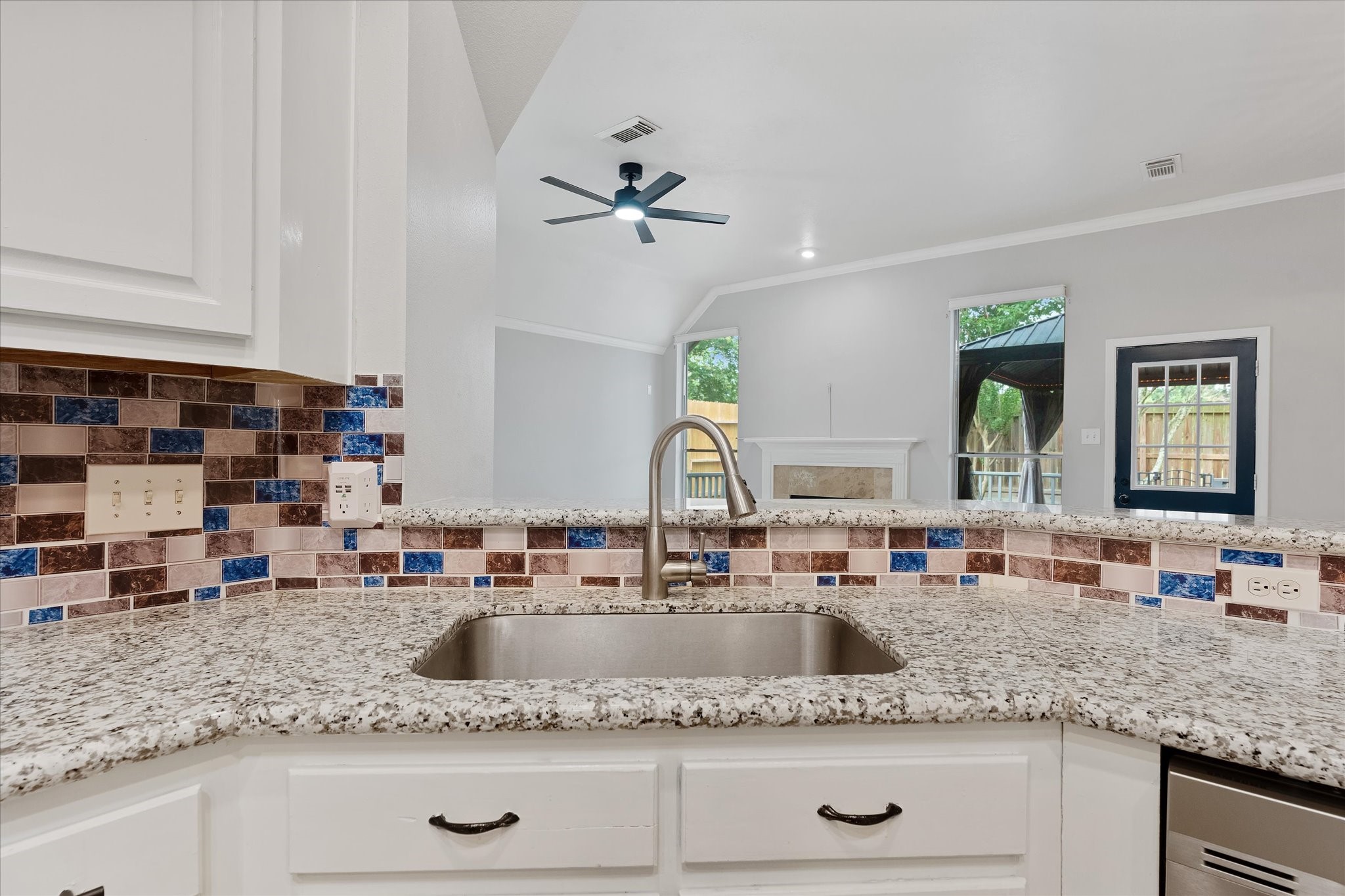 29823 Spring Terrace Drive Spring, TX 77386 - Photo 21 of 49 a bathroom with sink granite and a mirror
