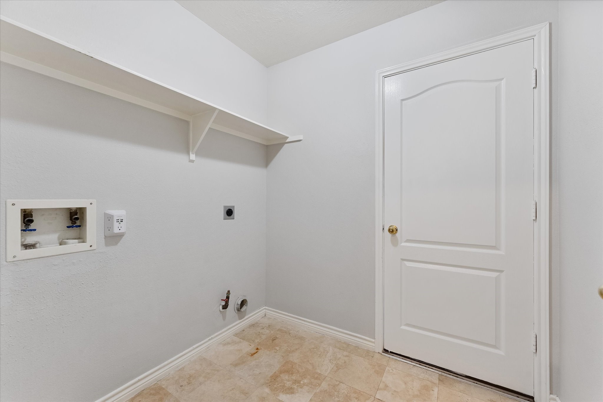 29823 Spring Terrace Drive Spring, TX 77386 - Photo 33 of 50 Laundry