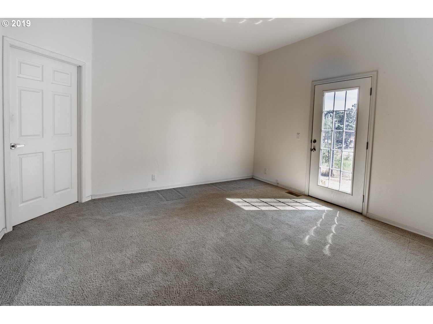 1755 State Road Mosier, OR 97040 - Photo 16 of 32 Gallery Image 16