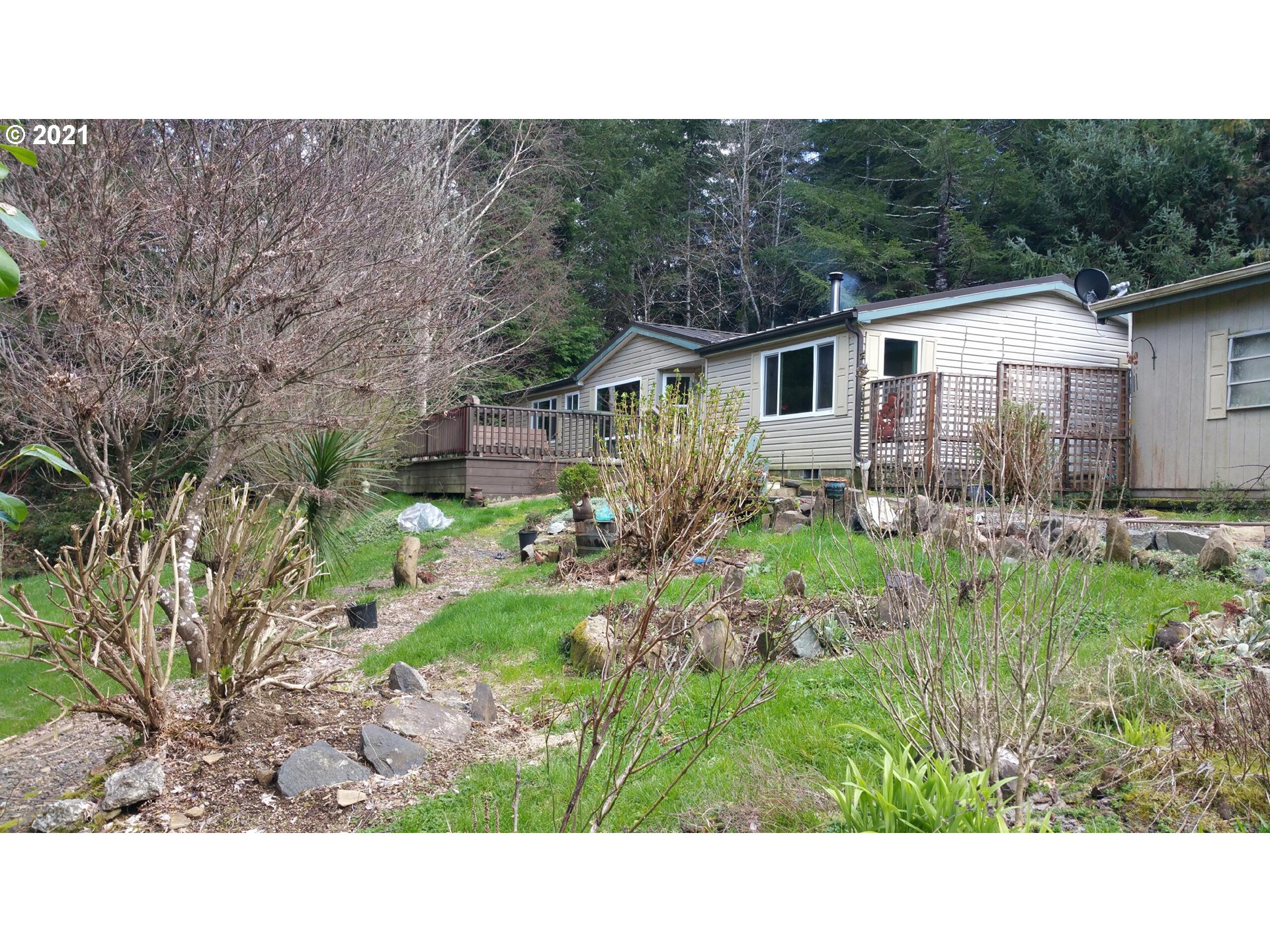 89440 Kezar Lane Mapleton, OR 97453 - Photo 1 of 14 Gallery Image 1