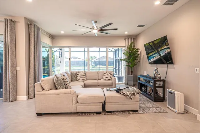 $579,900 | 5013 Sevilla Shores Drive, Wimauma, FL 33598