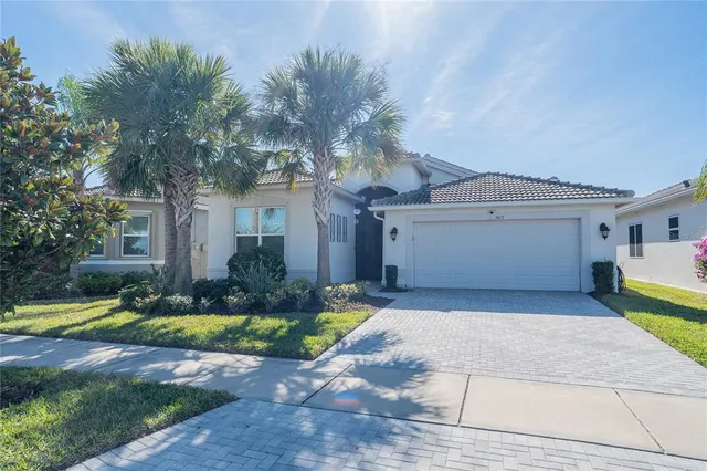 $579,900 | 5013 Sevilla Shores Drive, Wimauma, FL 33598
