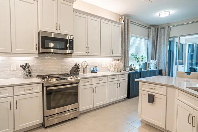 $579,900 | 5013 Sevilla Shores Drive, Wimauma, FL 33598