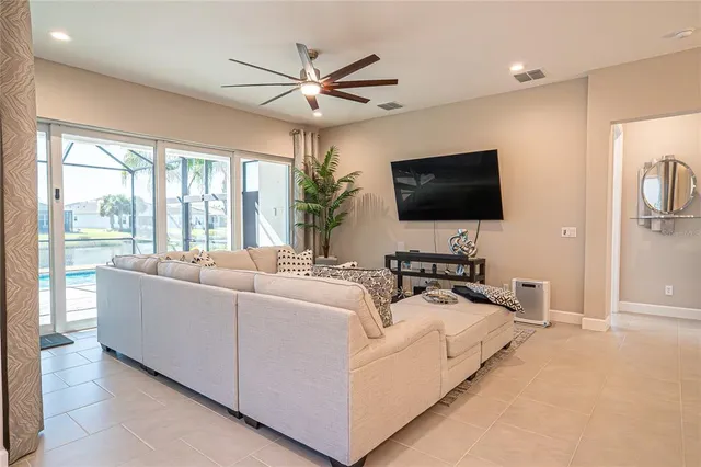 $579,900 | 5013 Sevilla Shores Drive, Wimauma, FL 33598
