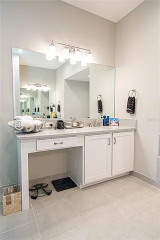 $579,900 | 5013 Sevilla Shores Drive, Wimauma, FL 33598