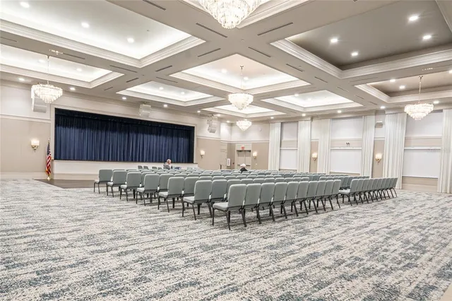 $579,900 | 5013 Sevilla Shores Drive, Wimauma, FL 33598