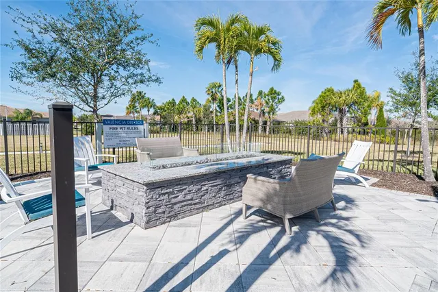 $579,900 | 5013 Sevilla Shores Drive, Wimauma, FL 33598