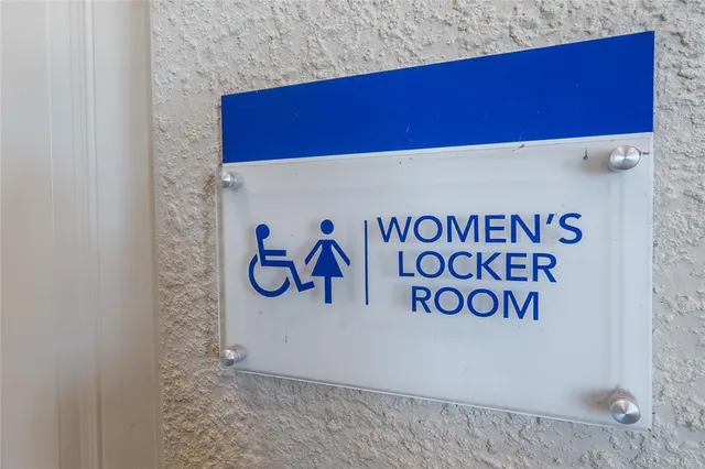 $579,900 | 5013 Sevilla Shores Drive, Wimauma, FL 33598