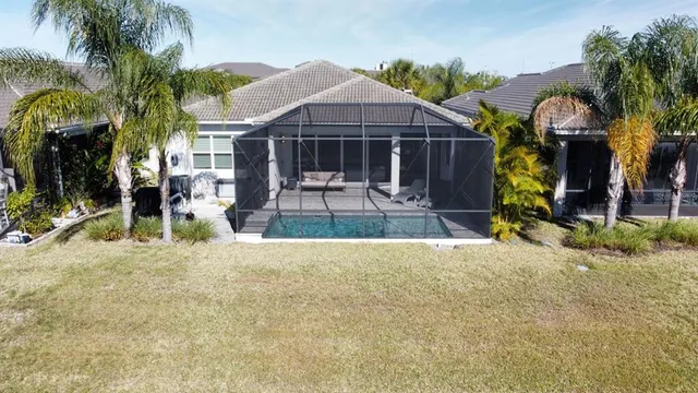 $579,900 | 5013 Sevilla Shores Drive, Wimauma, FL 33598