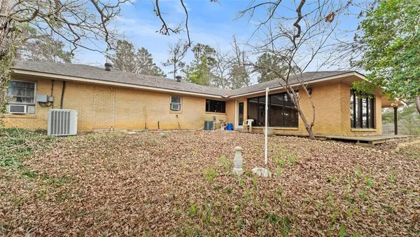 $219,900 | 6190 Kirby Trail, Hosston, LA 71043