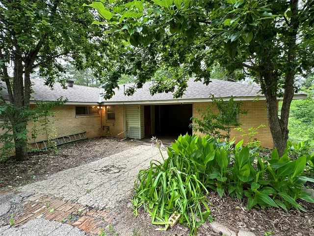 $219,900 | 6190 Kirby Trail, Hosston, LA 71043