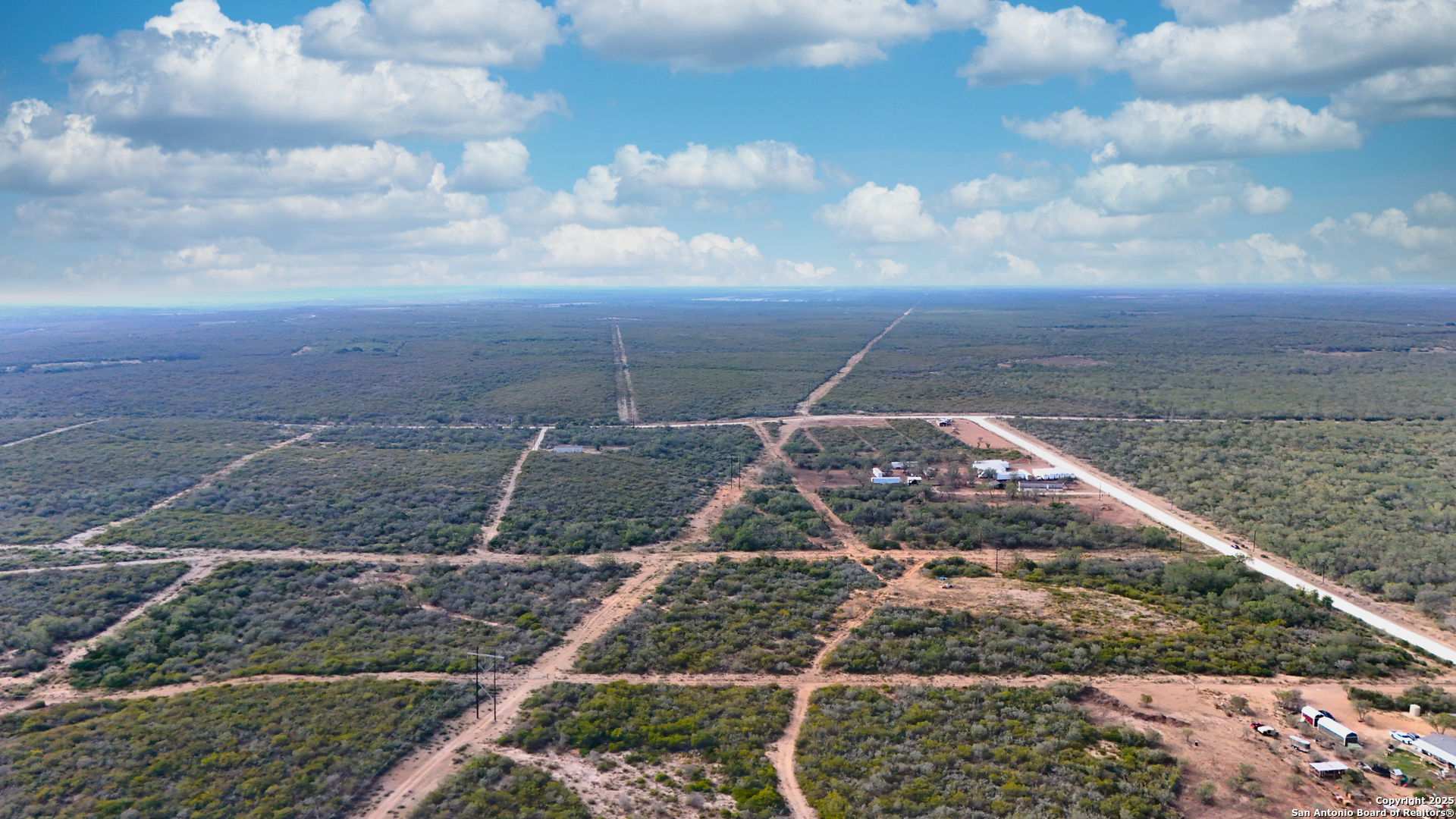 291 County Road 1670 Moore, TX 78057 - Photo 5 of 11 view of the terrace
