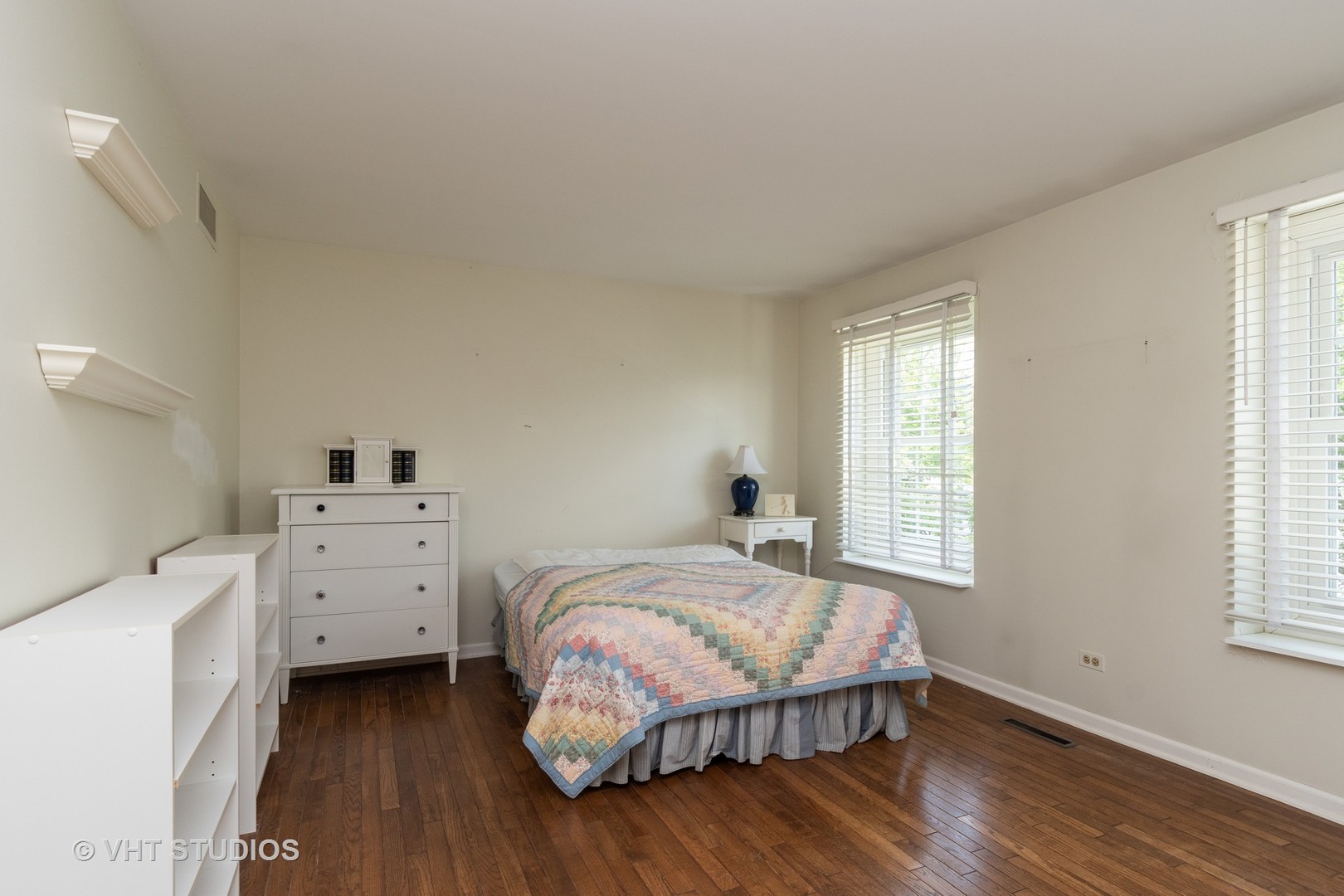 909 East Bailey Road Naperville, IL 60565 - Photo 15 of 24