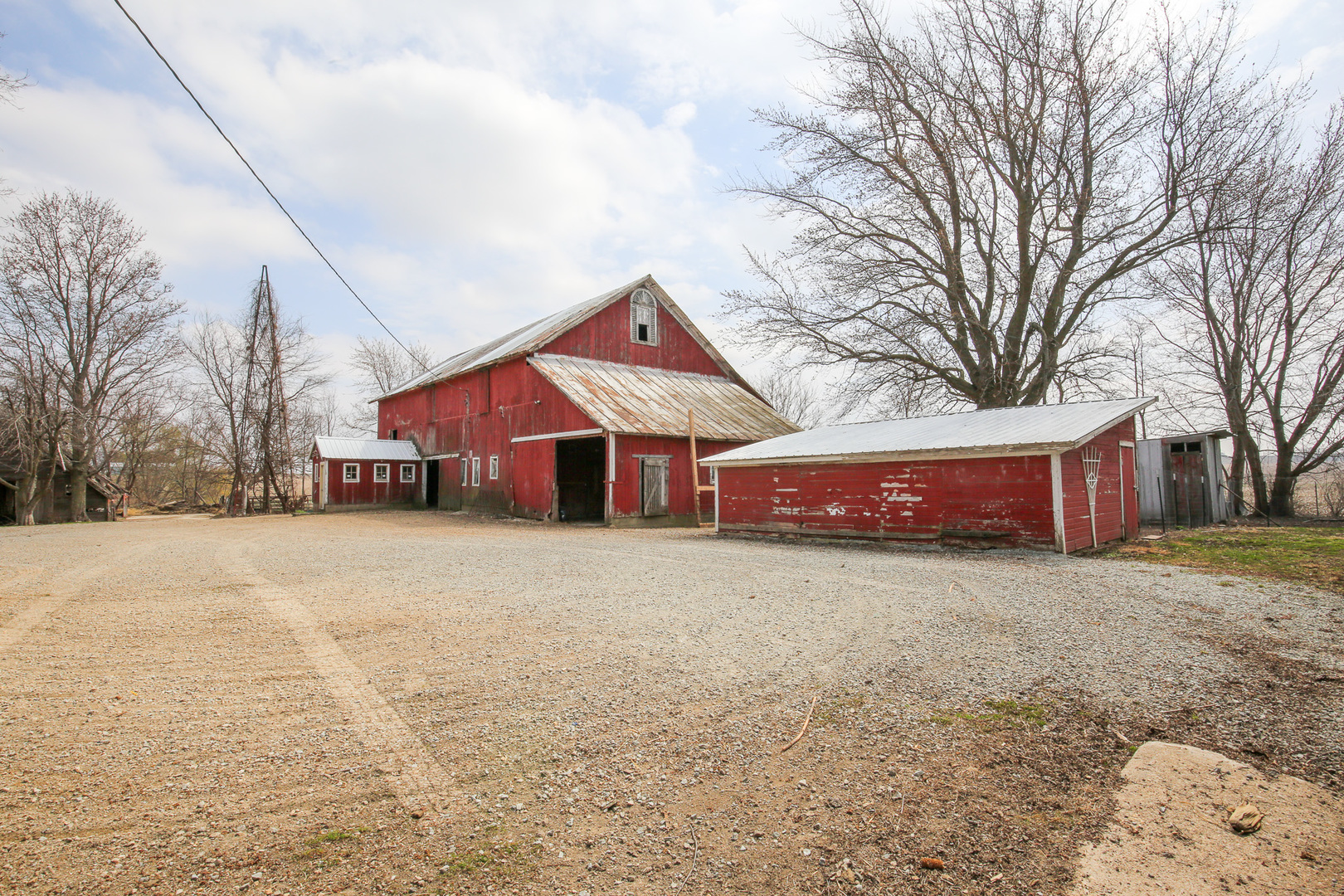 26596 Fairhaven Road Chadwick, IL 61014 - Photo 6 of 51 a front view of house with yard and trees
