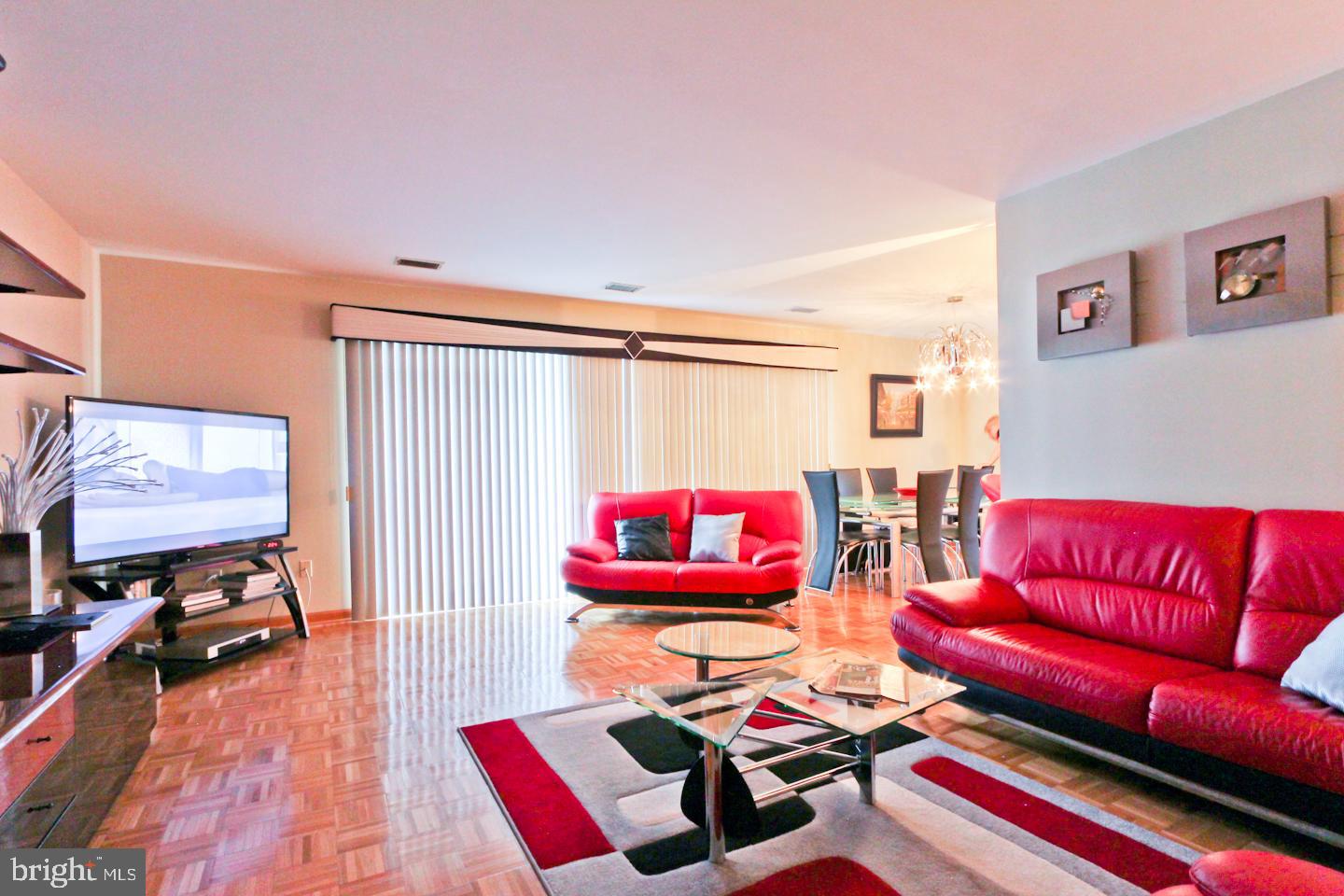 301 Byberry Road, Unit H2 Philadelphia, PA 19116 - Photo 3 of 25 Gallery Image 3