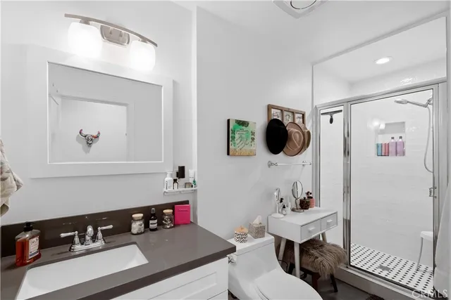 $1,575,000 | 1820 Alsace Avenue, Los Angeles, CA 90019