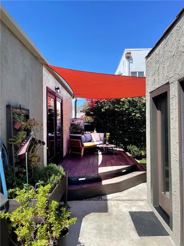 $1,575,000 | 1820 Alsace Avenue, Los Angeles, CA 90019