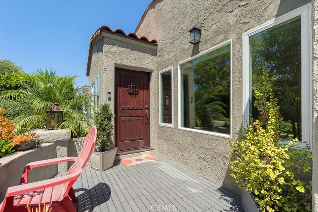 $1,575,000 | 1820 Alsace Avenue, Los Angeles, CA 90019