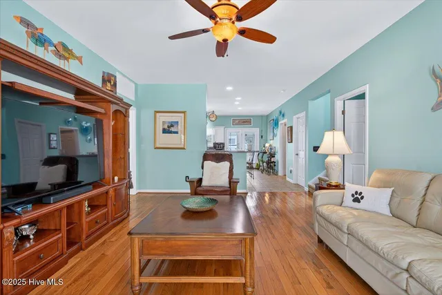 $839,000 | 104 Northeast 27th Street, Oak Island, NC 28465