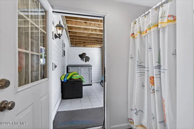 $839,000 | 104 Northeast 27th Street, Oak Island, NC 28465