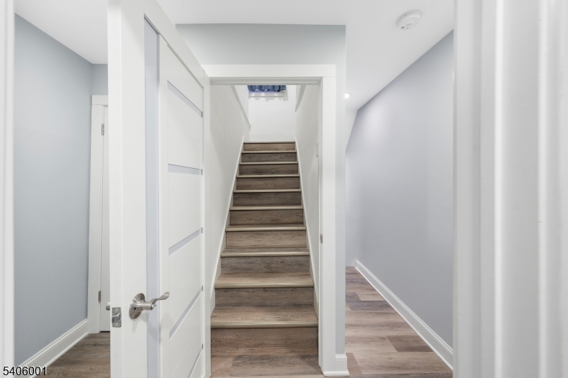 61-63 Keer Avenue Newark, NJ 07112 - Photo 15 of 31