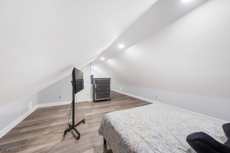 61-63 Keer Avenue Newark, NJ 07112 - Photo 25 of 31