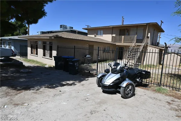 $1,000 | 378 North 13th Street, Unit 378, Las Vegas, NV 89101