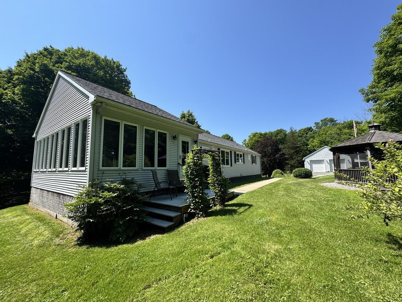 240 Jericho Road Richmond, VT 05477 - Photo 2 of 43
