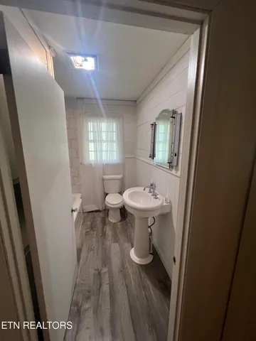 $294,000 | 342 Vine Avenue, Oneida, TN 37841